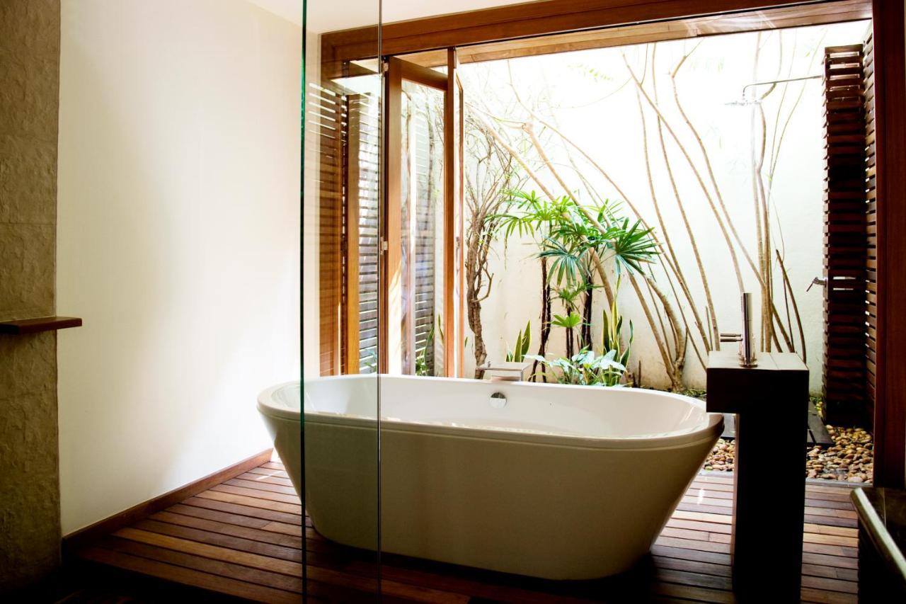 Villa Dhevatara Cove à Lipa Noi Extérieur photo
